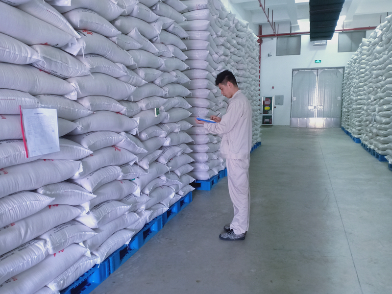 /QJ_633736305652.jpg 五象粮库粮满仓(摄影:韦勤瑶).jpg