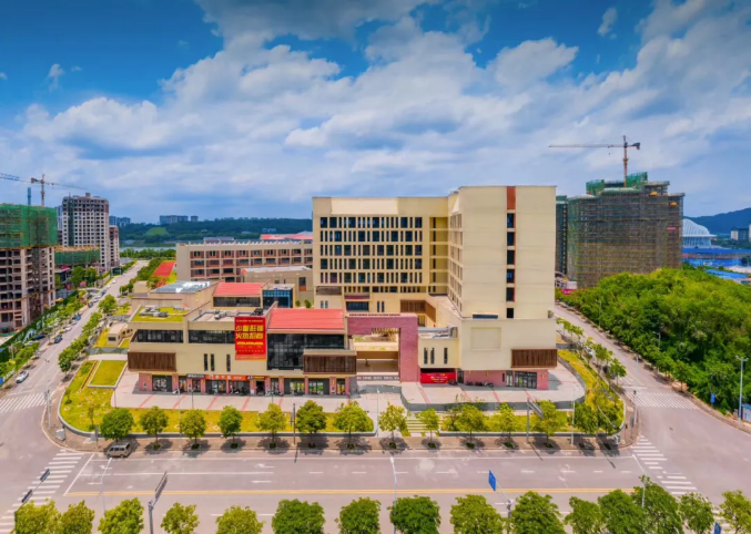 /QJ_039433230874.png 乐鱼(中国)•蟠龙西邻家广场.png